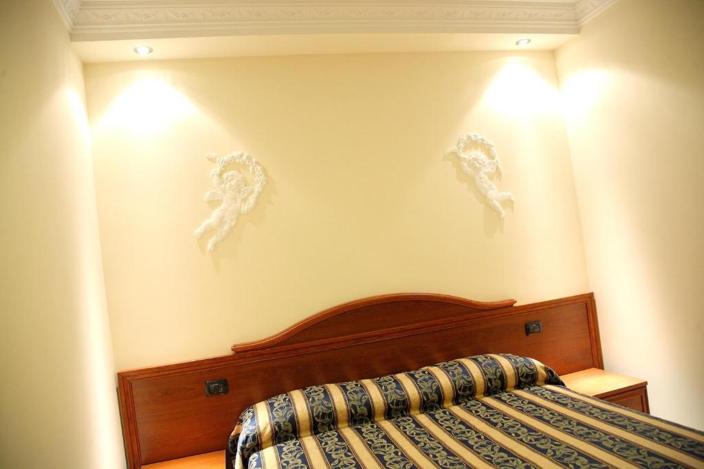 Guest House Galaxy Rome Room photo